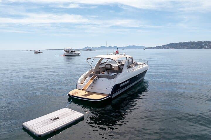 Cannes All inclusive Private Yacht with Gourmet Artisanal Lunch