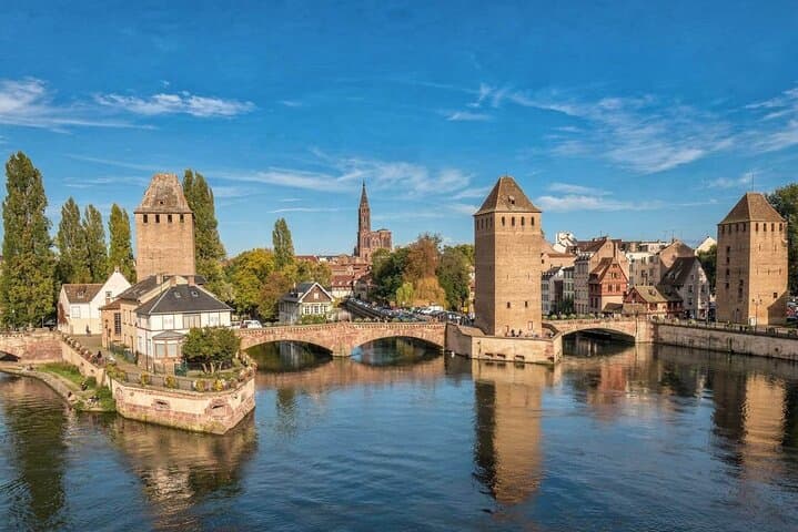 Hello Strasbourg: Private 2-Hour Intro City Walk with Local Guide