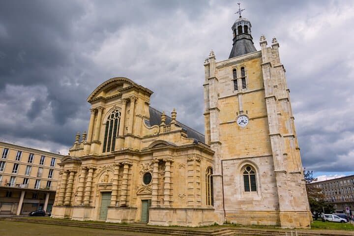 Notre-Dame Cathedral: One of the few historic buildings that survived the bombings.