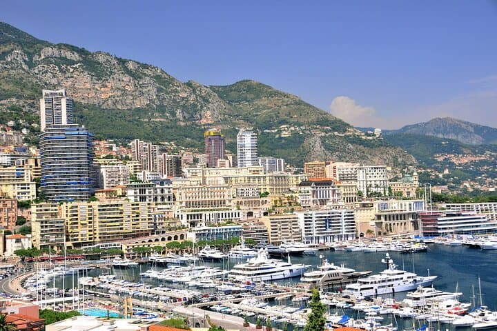 Cannes: Nice, Eze, Monaco, Monte Carlo Private/Semi-Private Tour