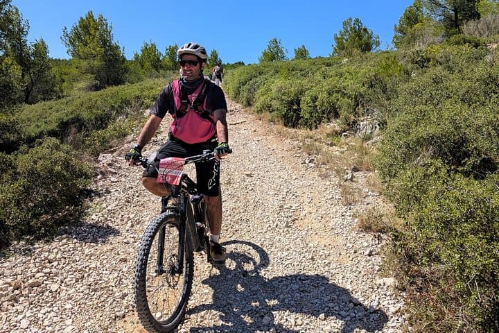 Electric Mountain Bike Tour in the Parc des Calanques