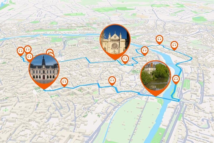 Full tour: A historical exploration between Romanesque and Gothic heritage.