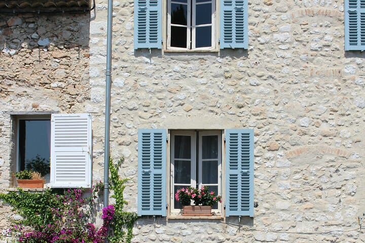 Nice Hilltop Villages PrivateTour Grasse Gourdon St-Paul DeVence