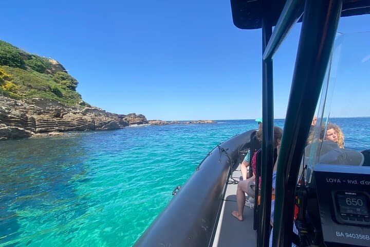 Pasaia expedition discovering the Spanish fjord by boat