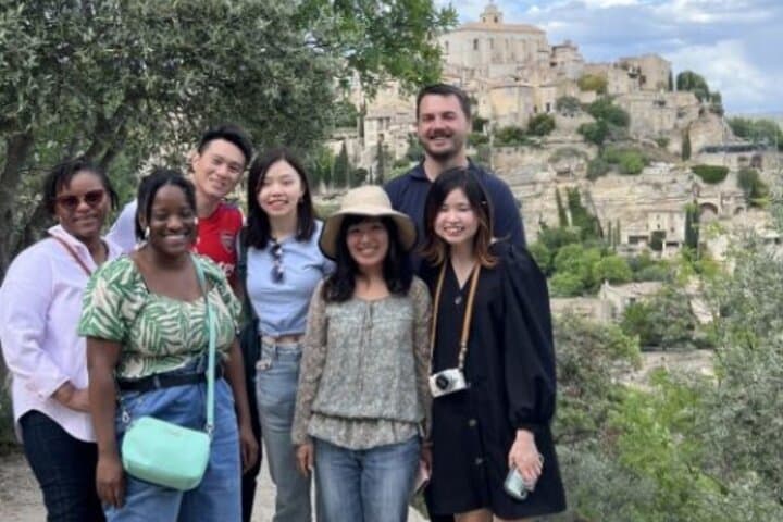 Luberon Villages Small Group Half-Day Trip from Avignon