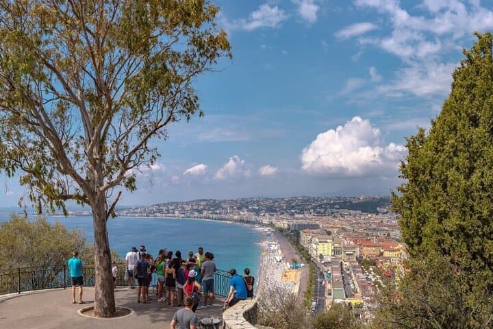 Nice Old Town and Castle Hill Walking Tour with Optional Lunch