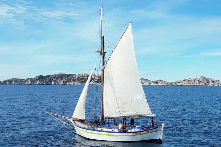 Chateau d'if sailing cruise, Friuli creeks & swimming