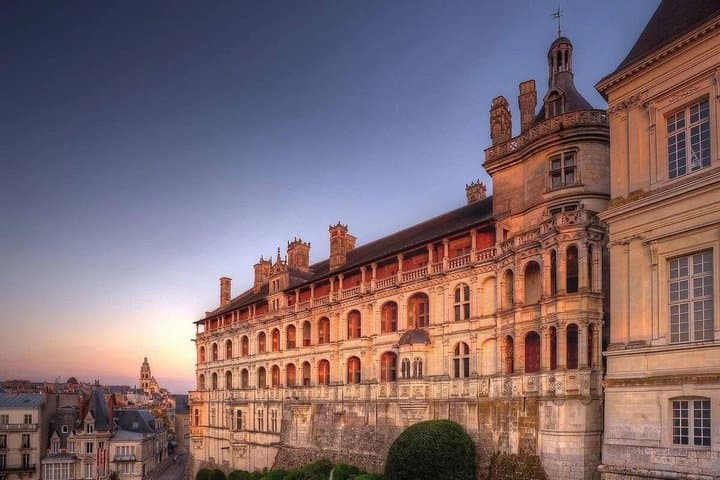 Best of Loire Valley 4 Châteaux Day Tour from Paris