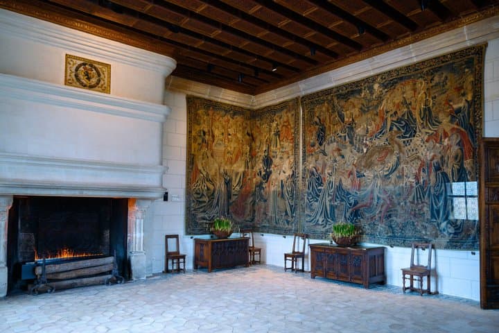 2 Loire Castles Chambord & Chenonceau - with Hotel Pick Up