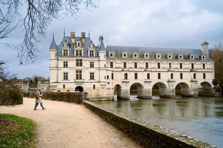 2 Loire Castles Chambord & Chenonceau - with Hotel Pick Up