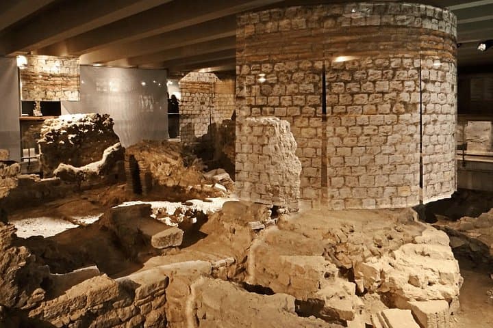 Walls of the old Roman Forum of Lutetia