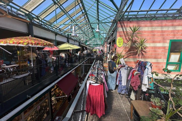 Paris Flea Market Private Tour Saint Ouen Antiques with Pickup