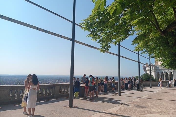 Guided tour of Old Lyon, Fourvière basilica and Roman ruins !