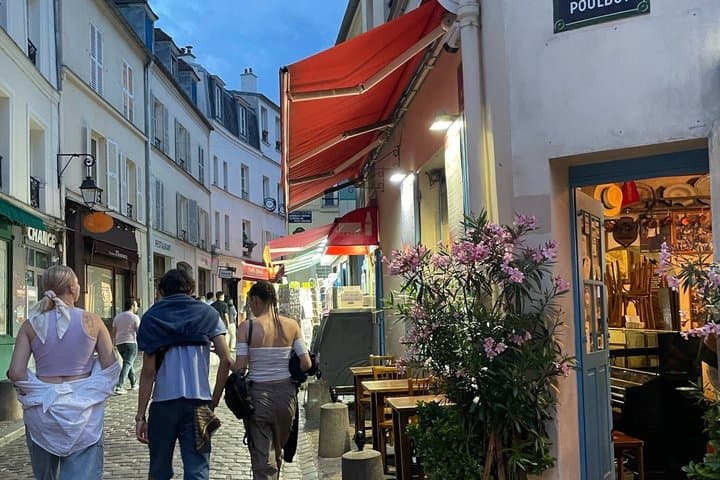 Murder City Game with Live Escort in Paris