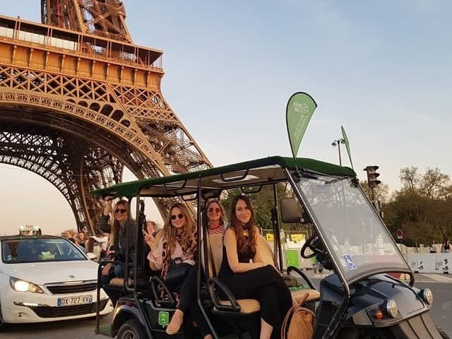 Paris Tuk Tuk/Golf Cart Night Tour Eiffel Lights Private Tour