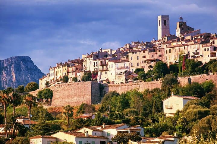 Private Half Day Tour Saint Paul de Vence and Cannes from Nice