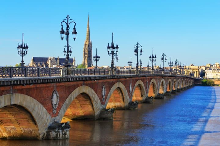 Bordeaux Self Exploration From Le Verdon Port Round Trip Transfer
