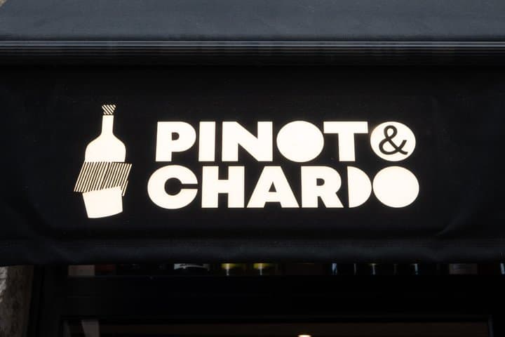 Champagne tasting in Nice with sommelier – exclusive moment