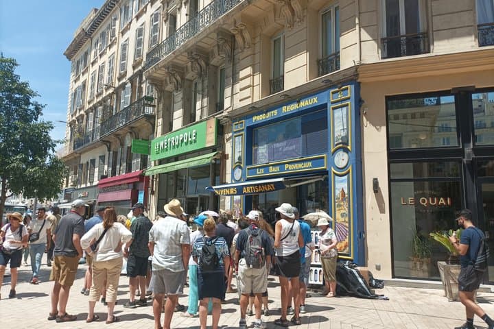 Private walking tour of Marseille with your official tour guide !