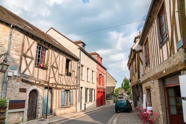 Provins Private Medieval Day Trip from Paris