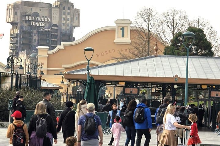 Private Transfer CDG → Disneyland Paris | Electric One-Way