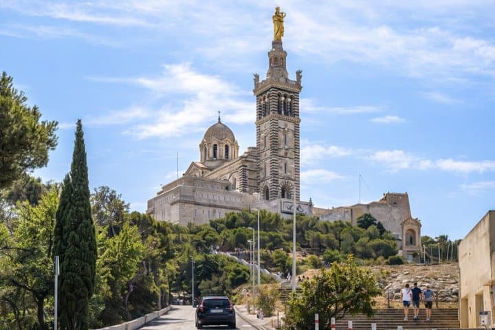 Private Personalized Marseille City Highlights Walking Tour