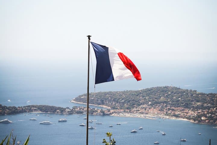Excursion 5 hours creation of Fragonard Perfume and visit of Eze included