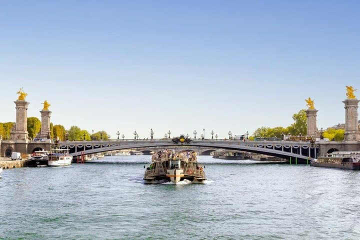 Side-car Paris Visit with a River Cruise