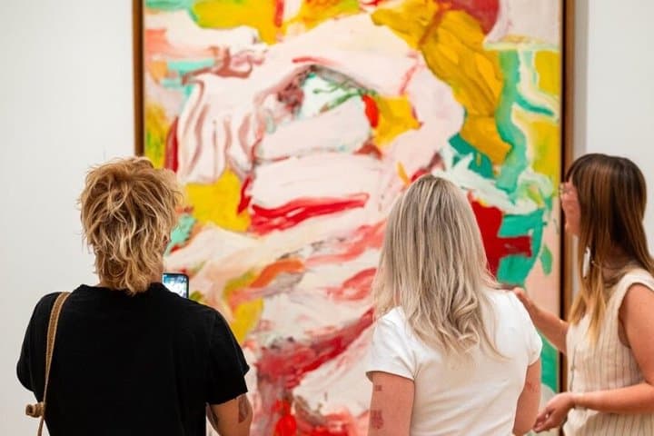 Discover Paris' top Art Galleries in the heart of Le Marais