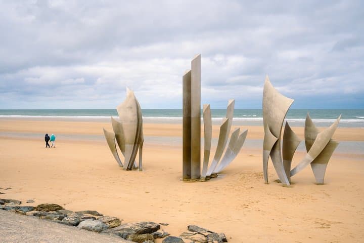 Private Trip to Normandy Omaha, Pointe Du Hoc, American Cemetery