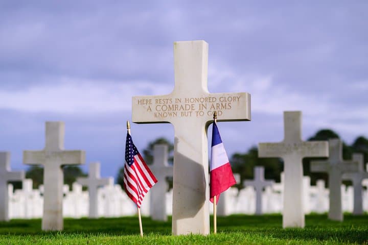 Private Trip to Normandy Omaha, Pointe Du Hoc, American Cemetery