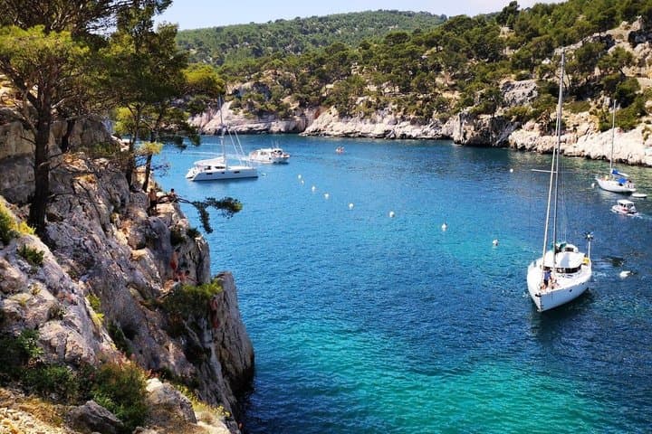 Aix-en-Provence & Cassis - VIP Private Tour