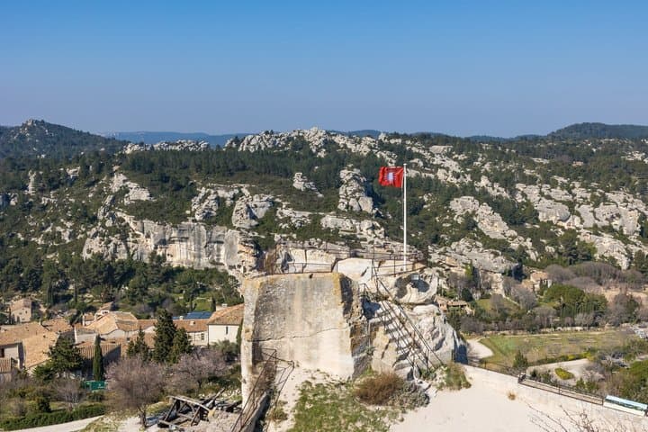 Private Shore Tour: Baux de Provence & Carrières de Lumières