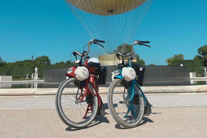 Electric Vintage Solex Tour – Louvre, Palais Royal & Concorde
