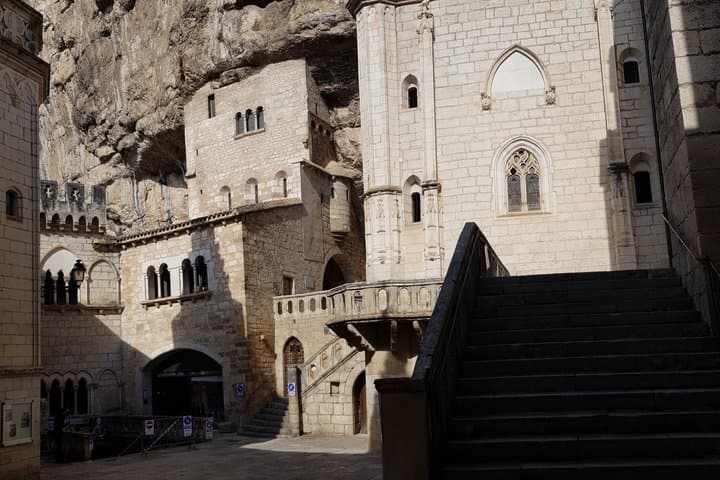 Shared Rocamadour Guided Tour with a Speaker Guide