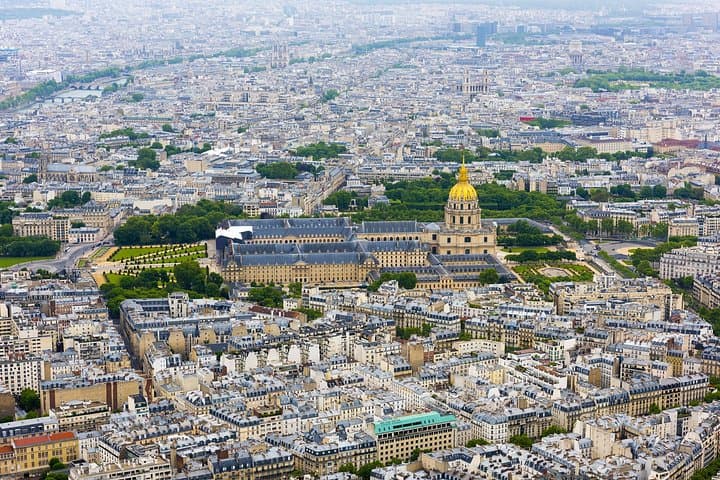 Eiffel Tower Access up to Summit by Stairs and Elevator