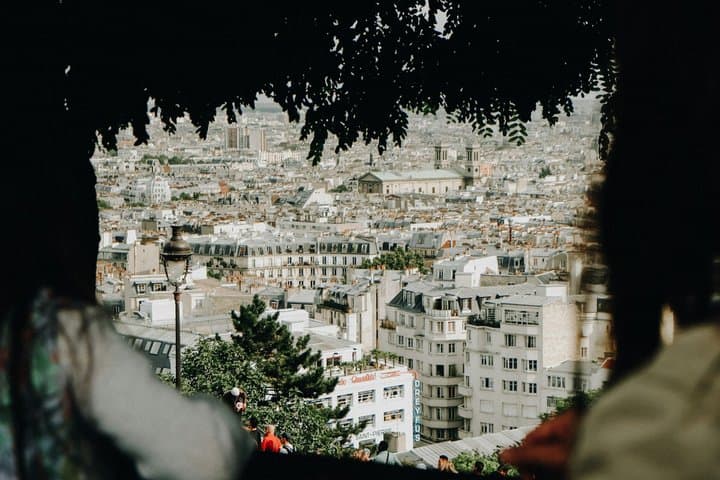 Paris Montmartre Macaron Tasting Tour with a Foodie