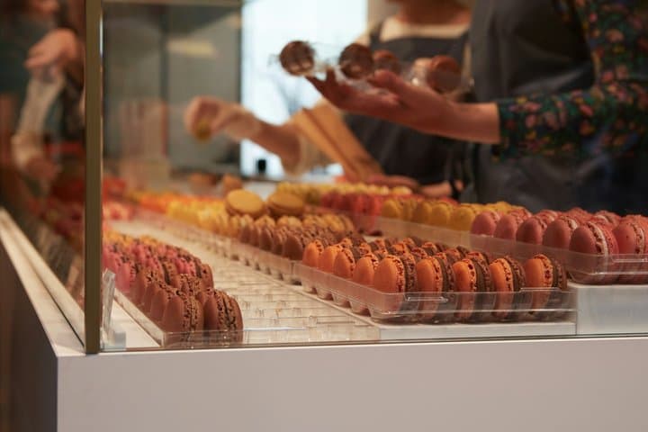 Paris Montmartre Macaron Tasting Tour with a Foodie