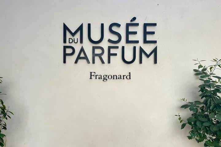 Paris Perfume Experience & Opera Garnier Self Guided Tour