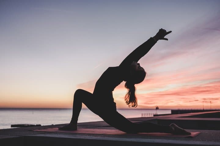 Cannes Sunset Beach Yoga & Unforgettable Riviera Apéro