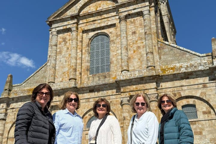 Mont Saint Michel from Paris Private Tour Included