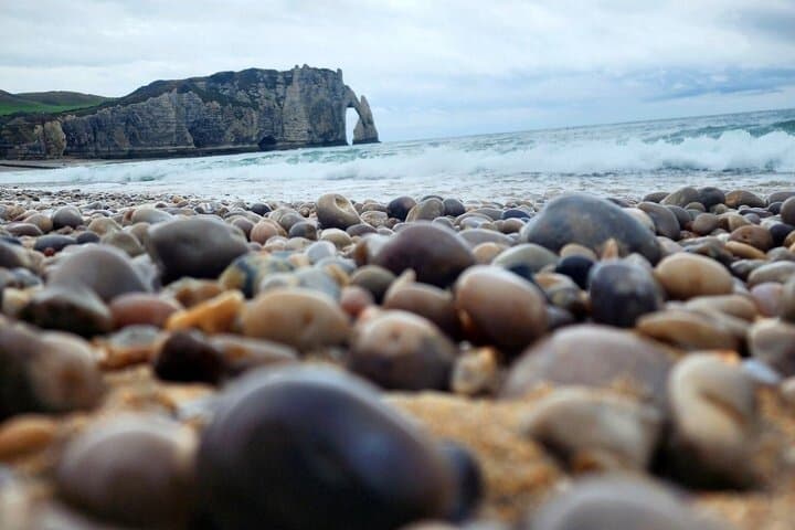 Étretat and Honfleur Normandy coast Private DayTrip from Paris