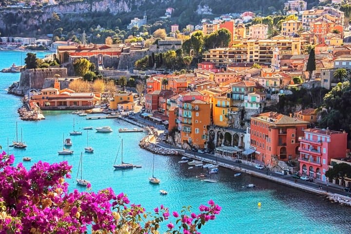 Private Tour: Mala Caves, Eze & Riviera Villages from Nice