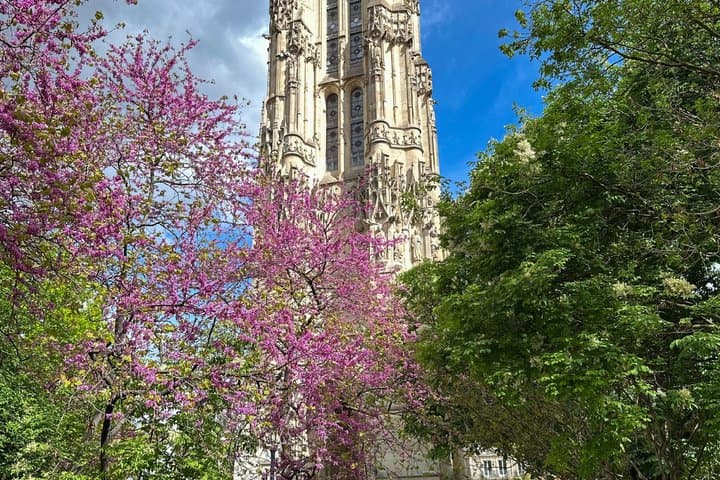 Paris Crime Mystery Quest Self Guided Adventure