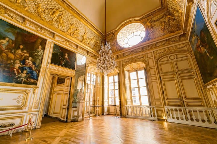 From Paris: Versailles Palace Private Guided Tour with Transfer