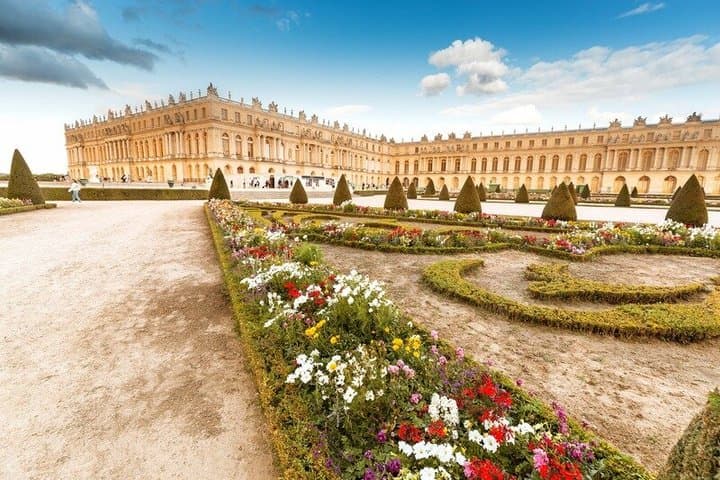 From Paris: Versailles Palace Private Guided Tour with Transfer