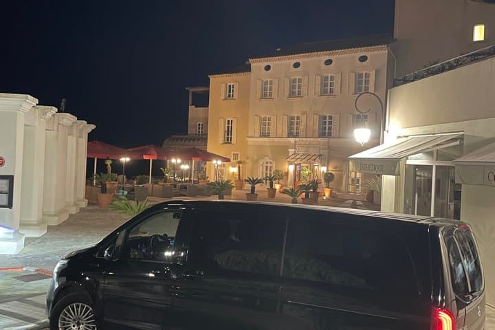 Private van transfer from cruise ship to Aix-en-Provence