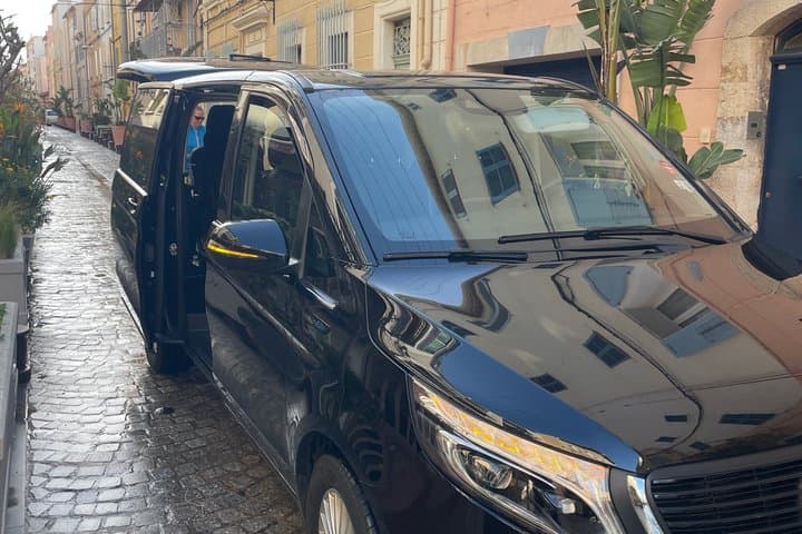 Private van transfer from cruise ship to Aix-en-Provence