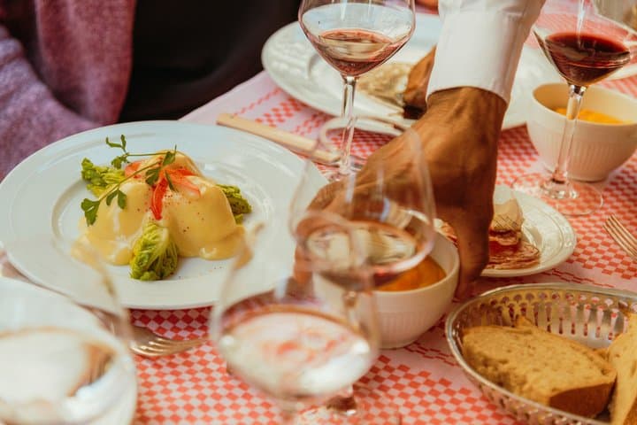 NEW Paris Food Tour by the Eiffel Tower: VIP Dinner & Champagne