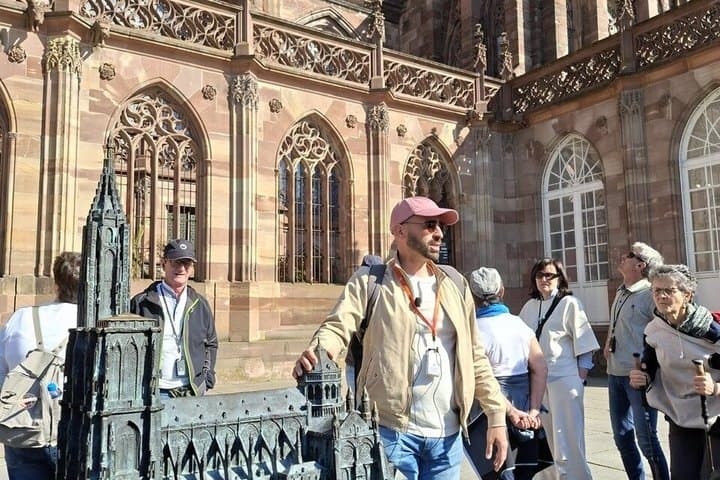Strasbourg: small group walking tour between history and curiosities